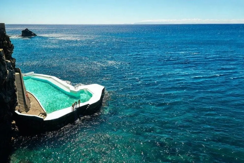 Albatroz Beach & Yacht Club, Santa Cruz, Madeira