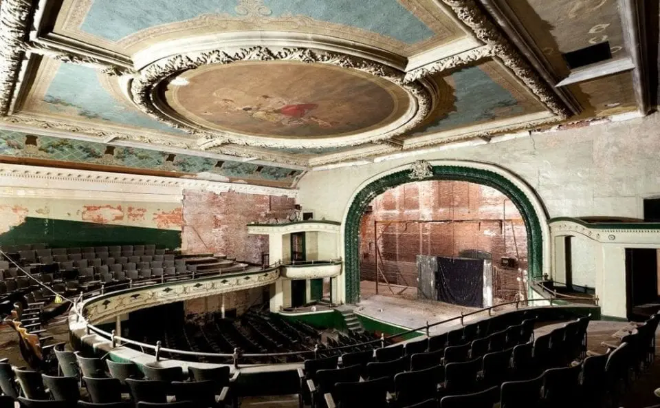 The Decaying New Bedford's Orpheum
