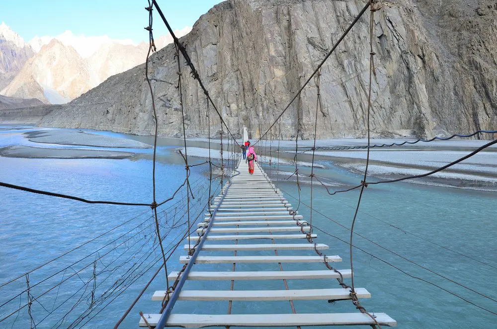 Ponte suspensa de Hussaini, Paquistão