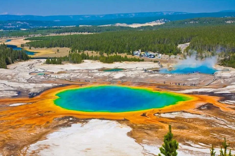 Grand Prismatic Spring, Yellowstone National Park, Wyoming