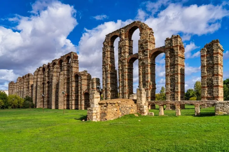 Aqueduto de los Milagros, Espanha