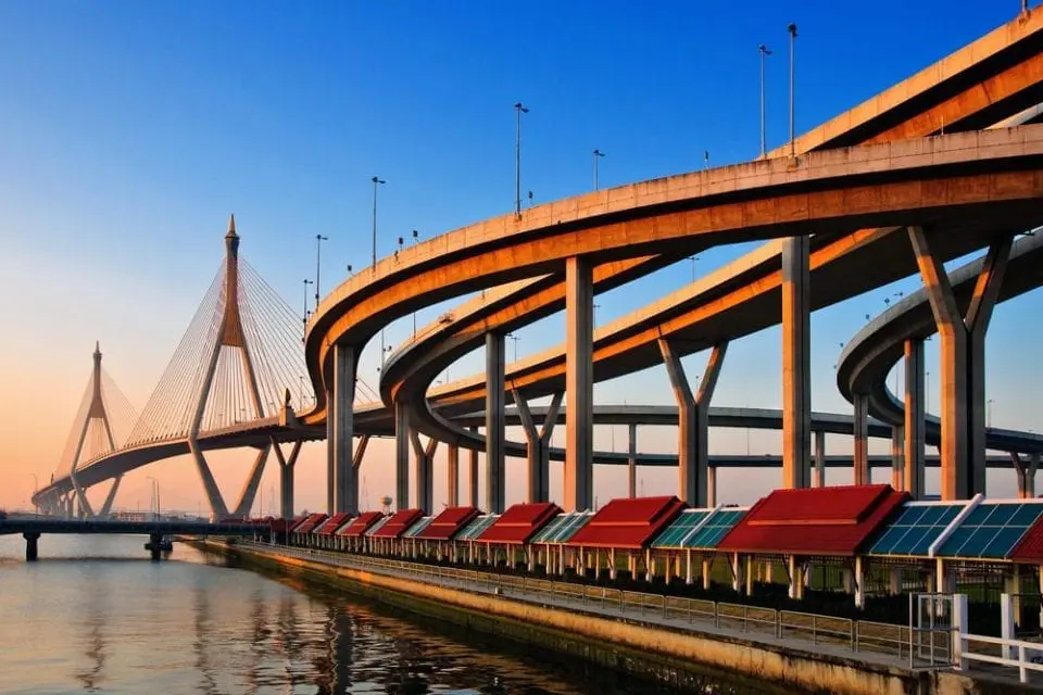 Pontes Bhumibol, Tailândia