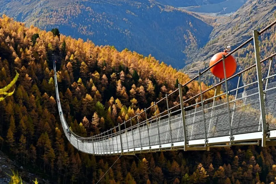 Ponte suspensa Charles Kuonen, Suíça