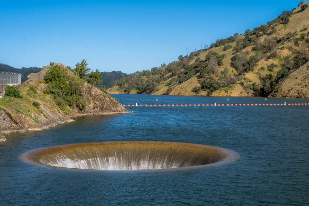 a strange hole in a lake